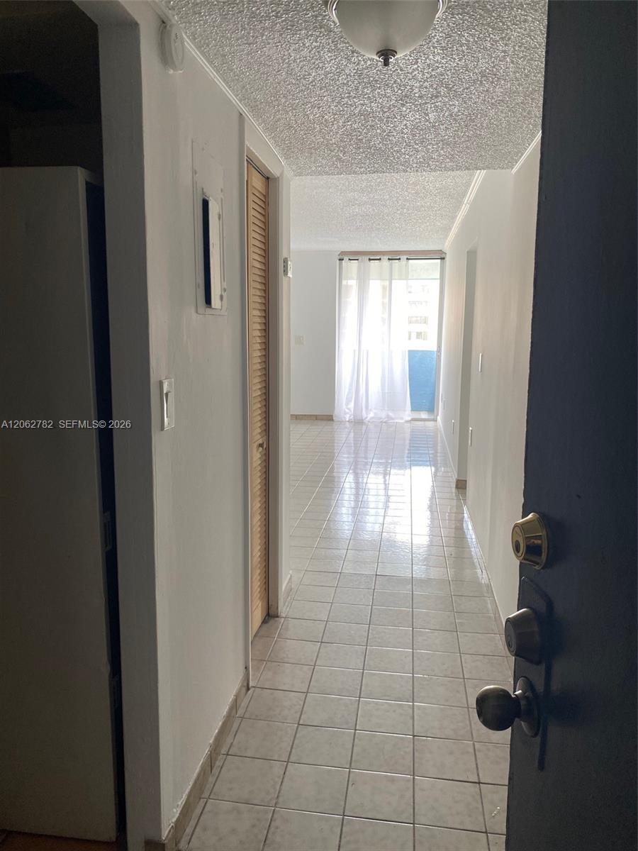 5050 NW 7th St, Miami FL 33126 photo 5