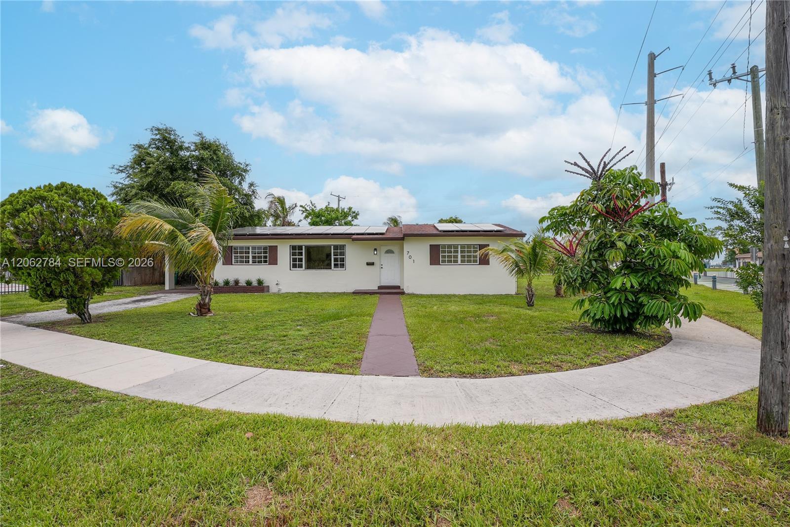 701 NW 176th terrace, Miami Gardens FL 33169