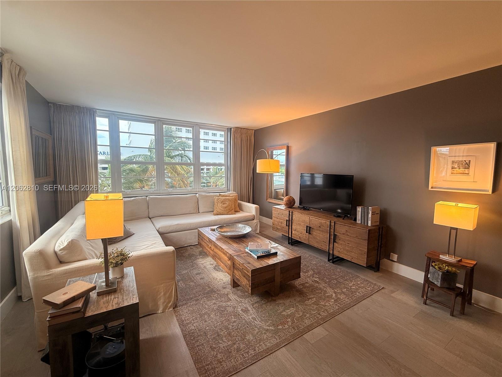 100 Lincoln Rd # 314B, Miami Beach FL 33139