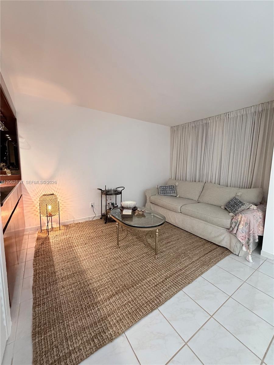 17000 NW 67th Ave # 112, Hialeah FL 33015 photo 3
