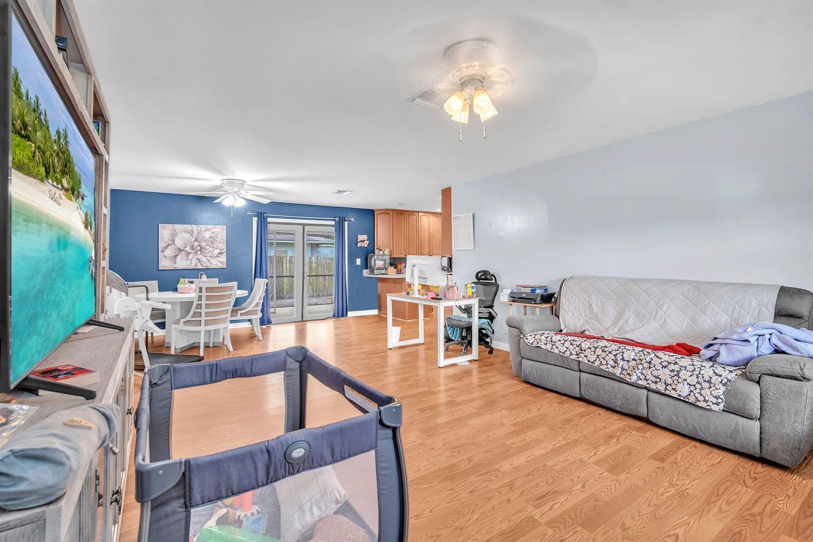 9240 HONEYWELL Road, Lake Worth FL 33467 photo 3