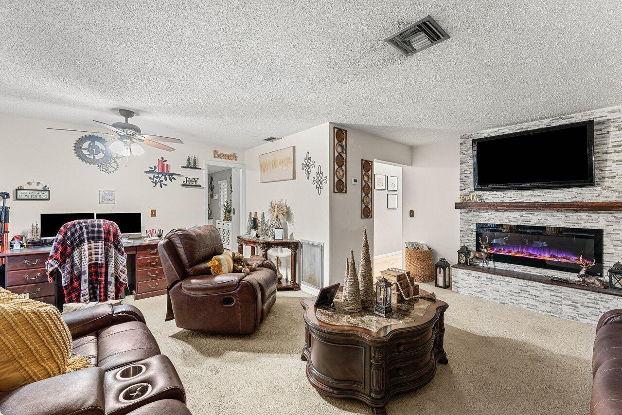 11260 NW 41st Street, Coral Springs FL 33065 photo 5