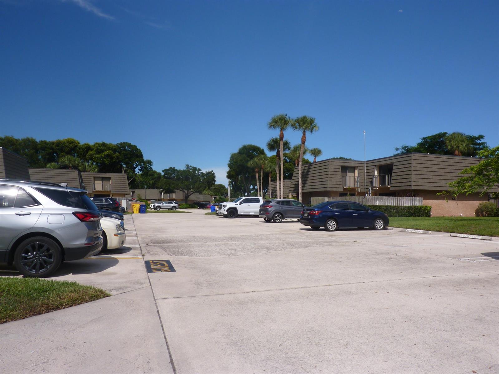 3203 32nd Way, West Palm Beach FL 33407 photo 2