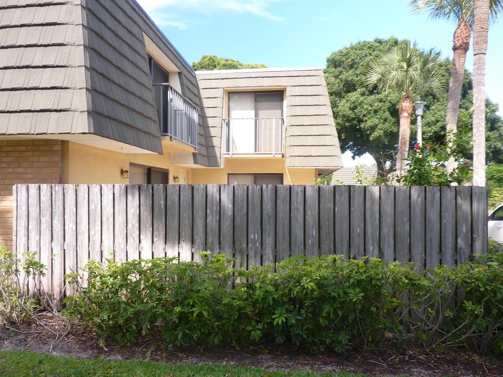 3203 32nd Way, West Palm Beach FL 33407 photo 4