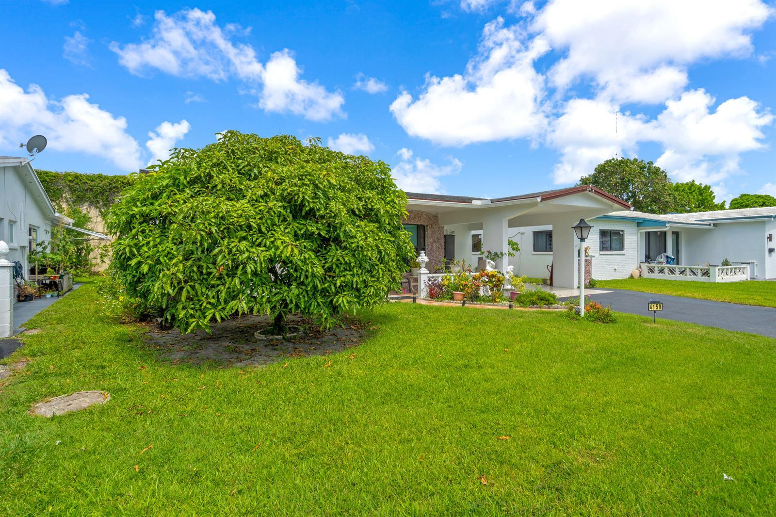 4159 NW 52nd Avenue, Lauderdale Lakes FL 33319 photo 3