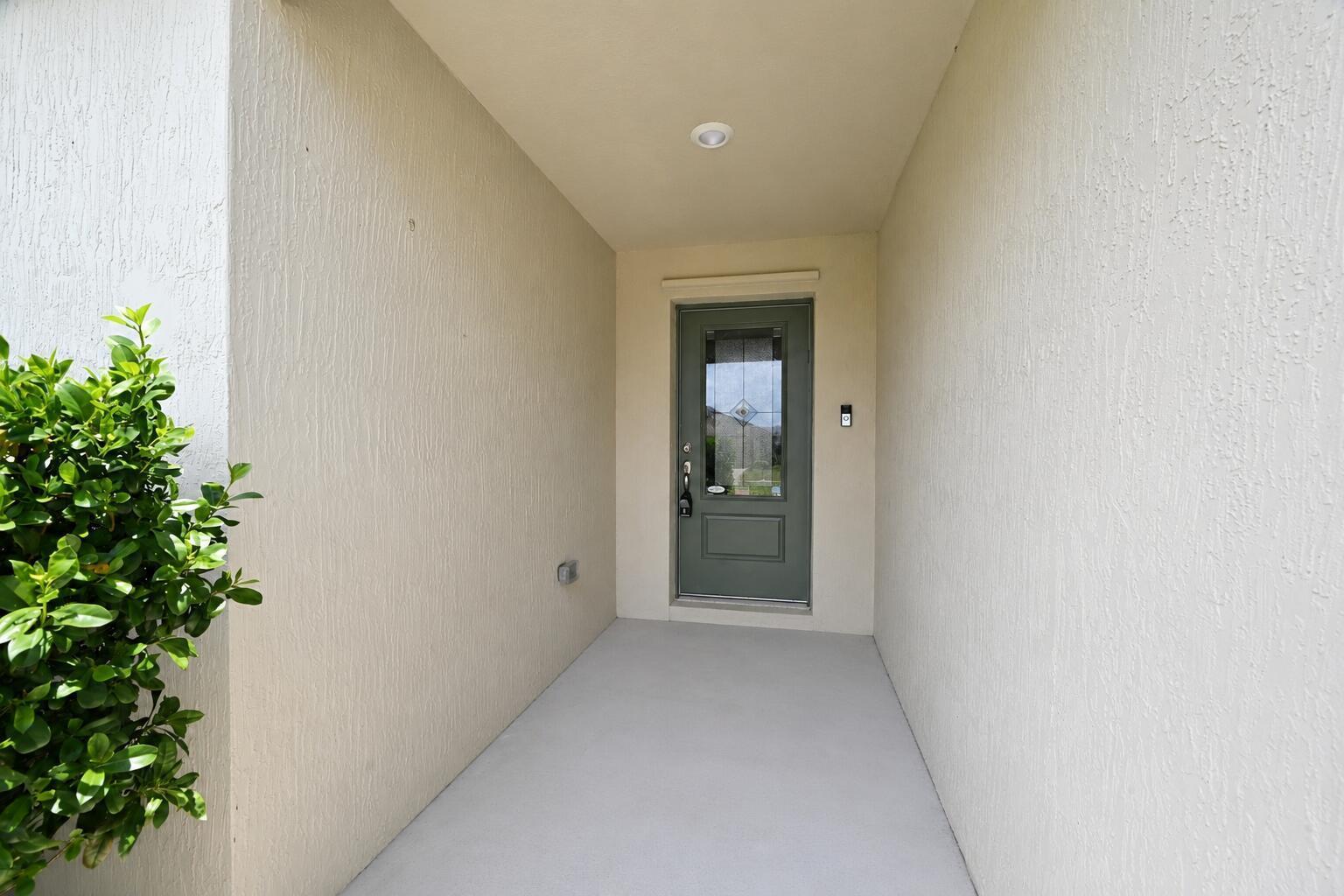 5318 Imagination Drive, Fort Pierce FL 34947 photo 4
