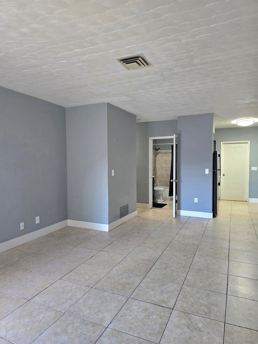 305 SW 14TH Street # 2, Dania Beach FL 33004 photo 3