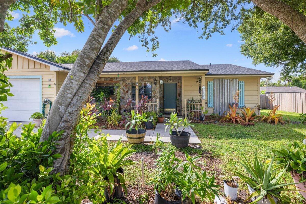 5403 Eagle Drive, Fort Pierce FL 34951 photo 2