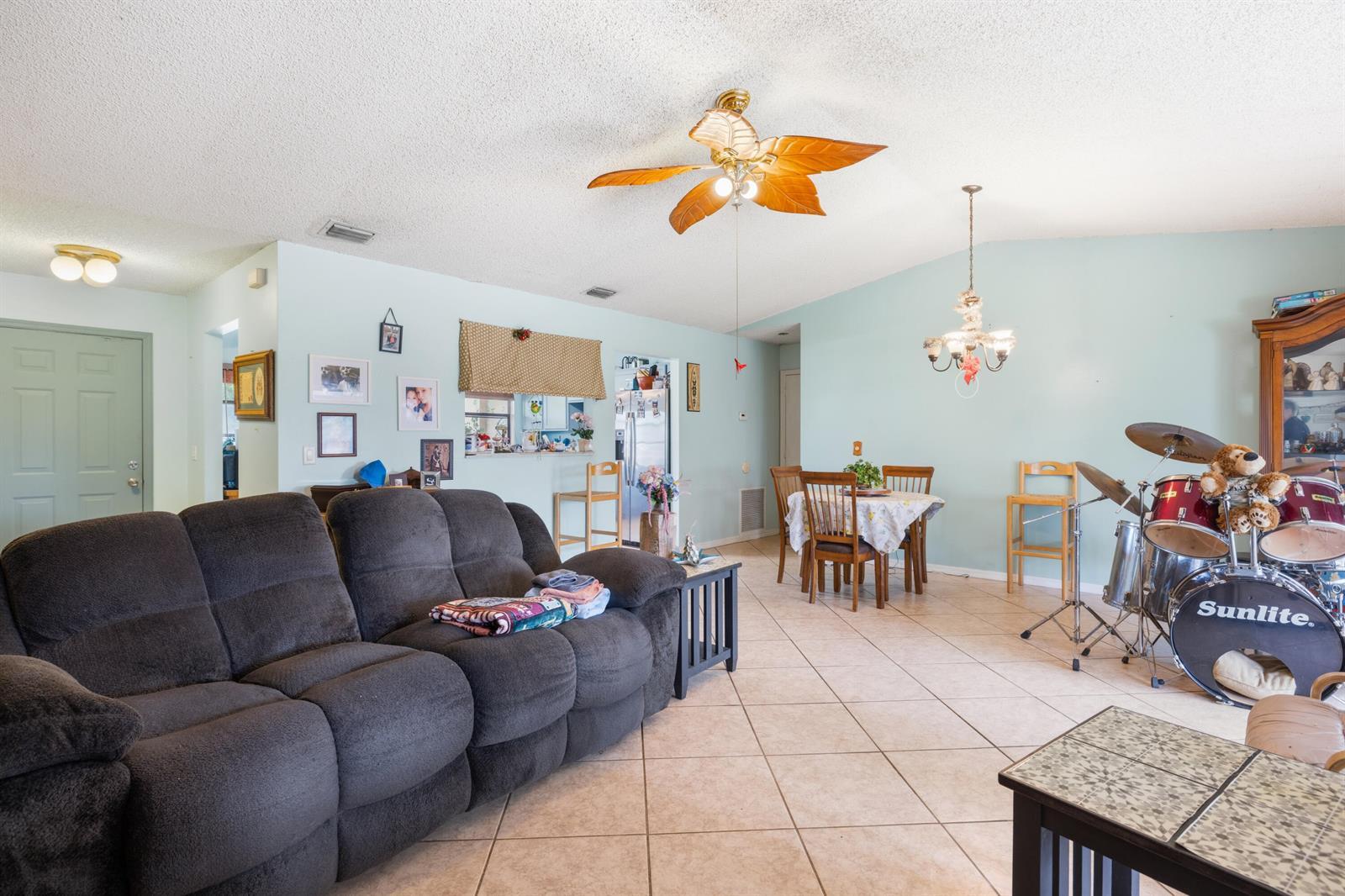 5403 Eagle Drive, Fort Pierce FL 34951 photo 4