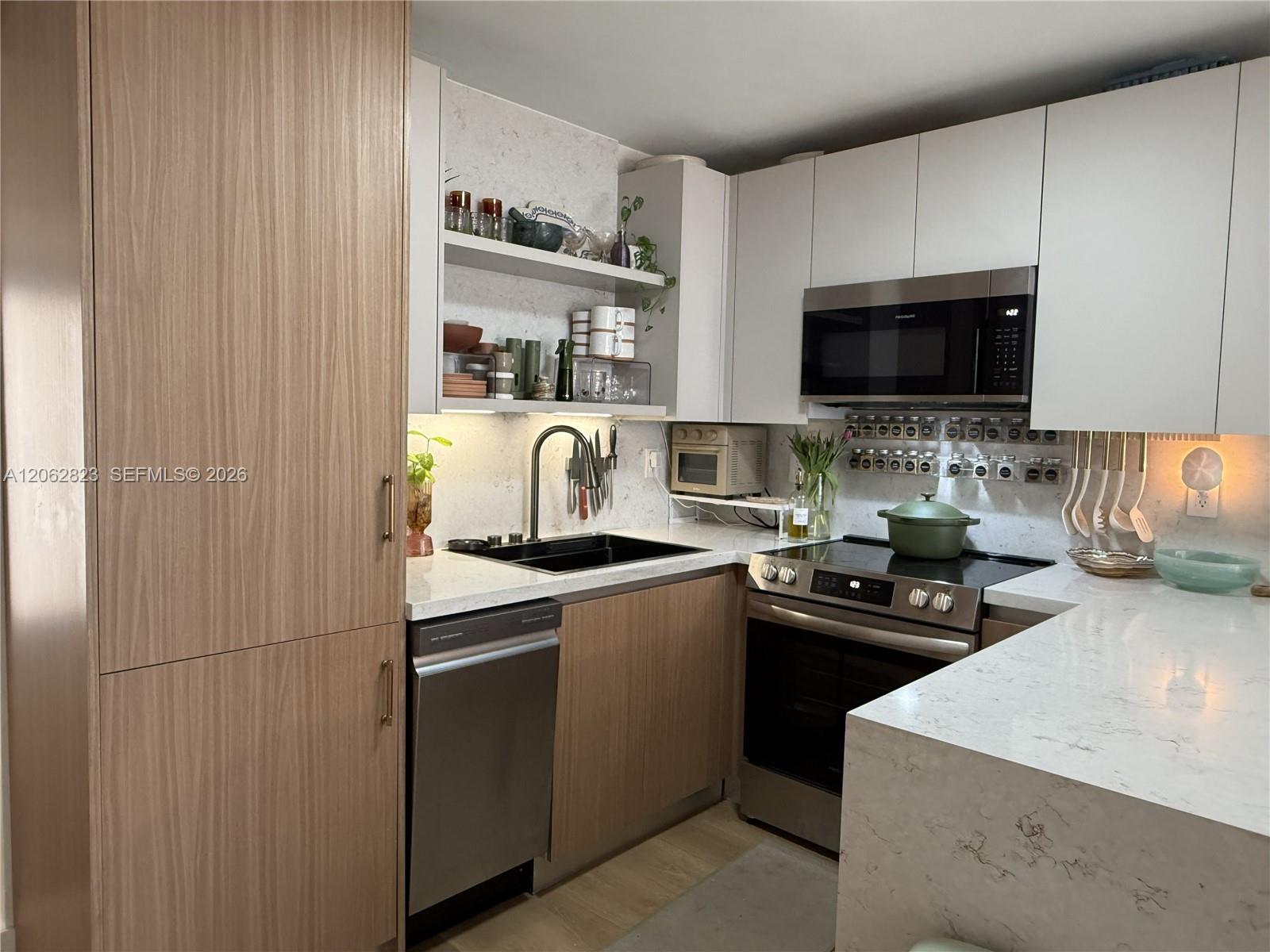1666 West Ave # 305, Miami Beach FL 33139