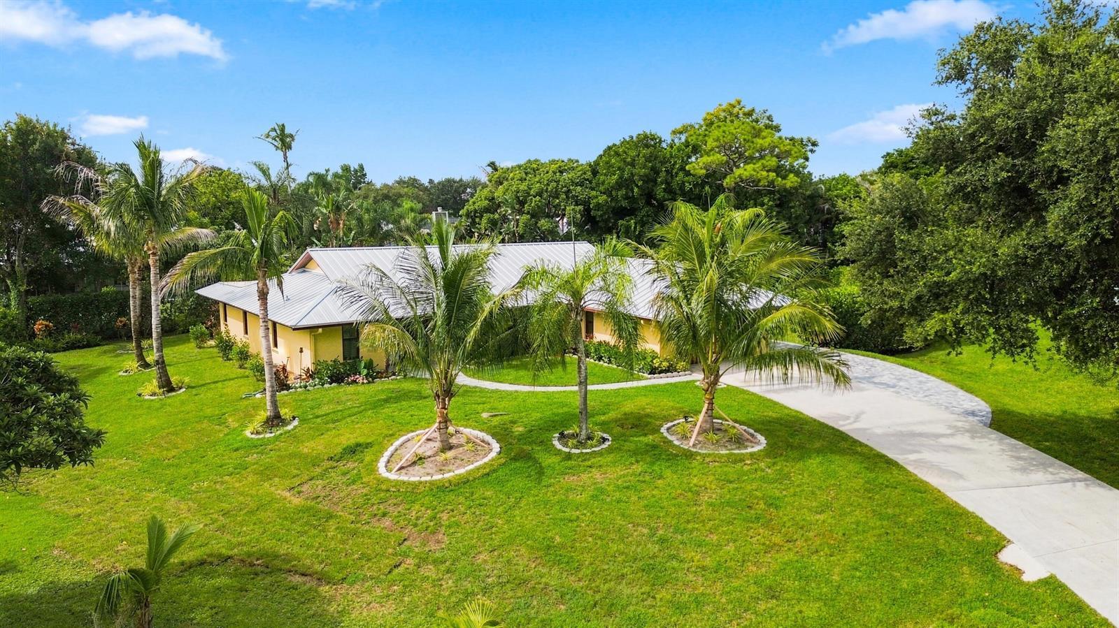 3120 NE HEATHER Court, Jensen Beach FL 34957