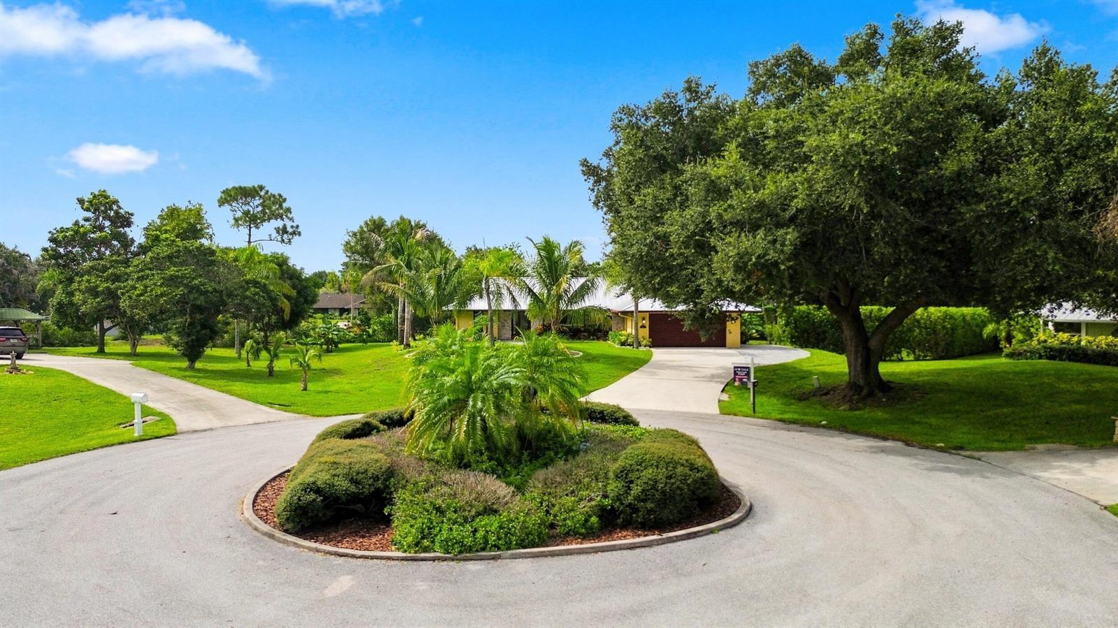 3120 NE HEATHER Court, Jensen Beach FL 34957 photo 4