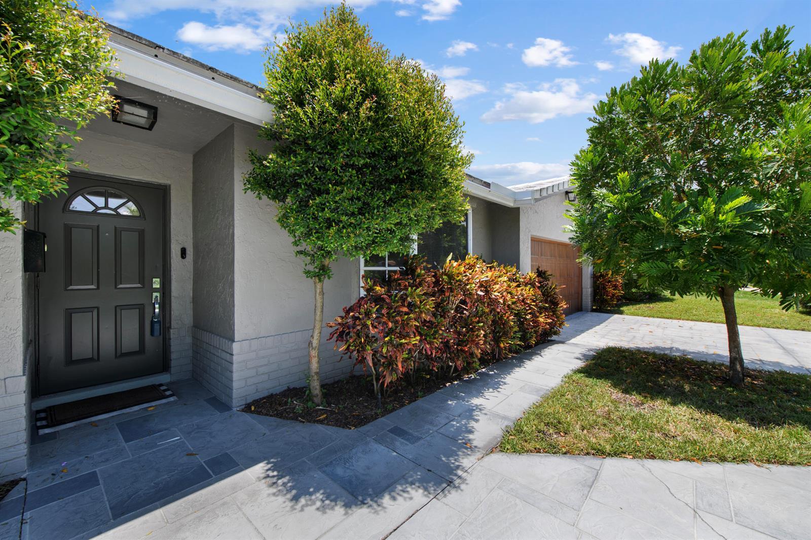 1226 SE 14TH Street, Deerfield Beach FL 33441 photo 2