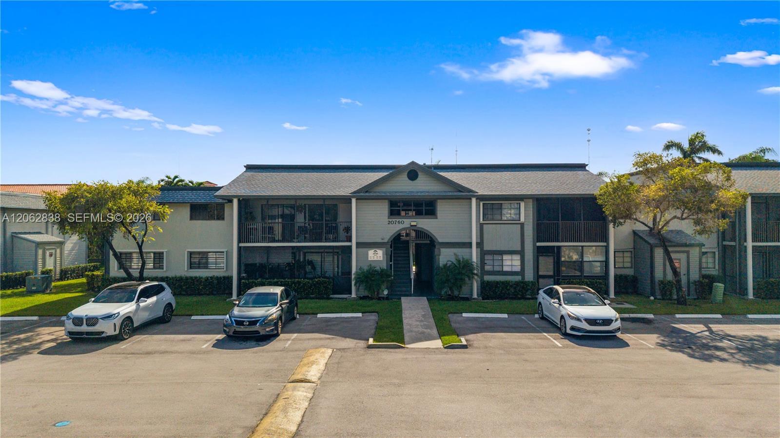 20760 NE 4th Ct # 102, Miami FL 33179 photo 2