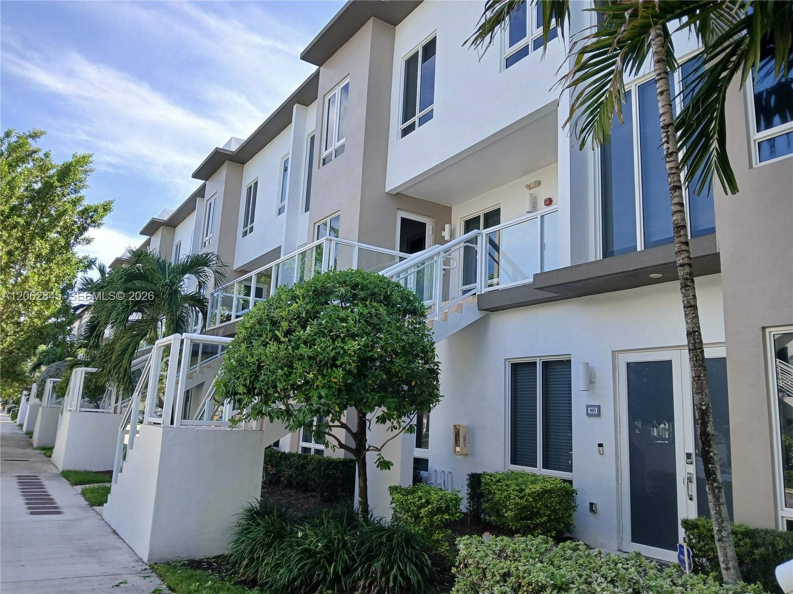6415 NW 102nd Path # 208, Doral FL 33178 photo 4