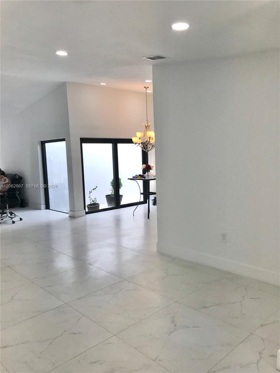 6651 NW 173rd Ln # 6651, Hialeah FL 33015 photo 3