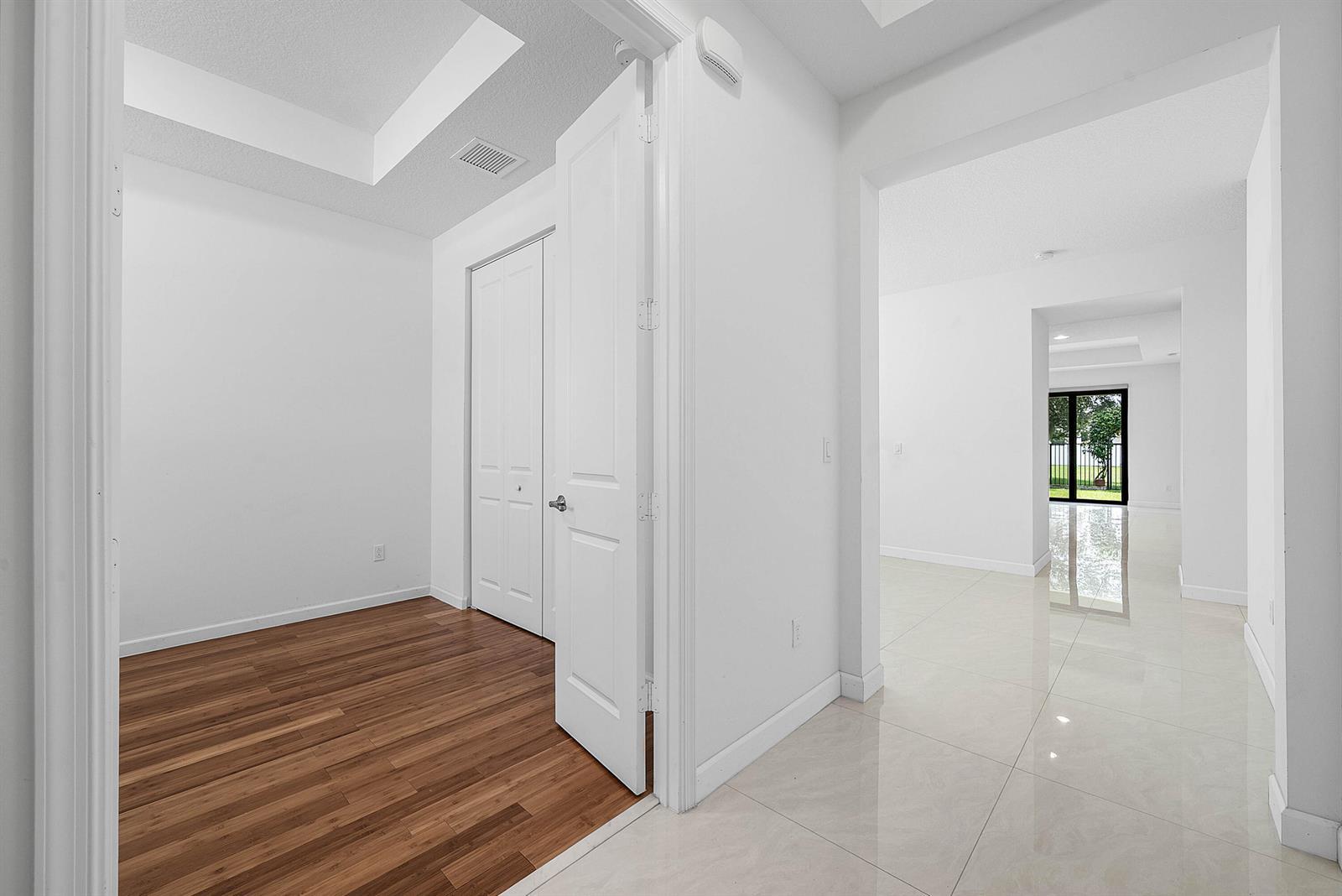 6053 Oceanaire Way, Lake Worth FL 33467 photo 3