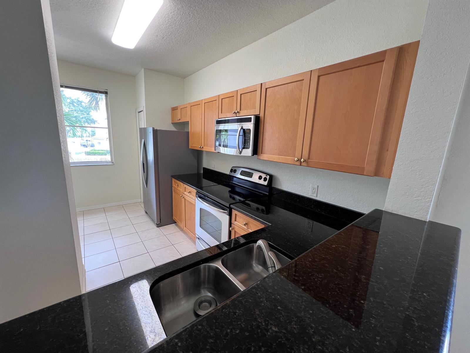 11037 LEGACY Boulevard # 204, Palm Beach Gardens FL 33410 photo 5