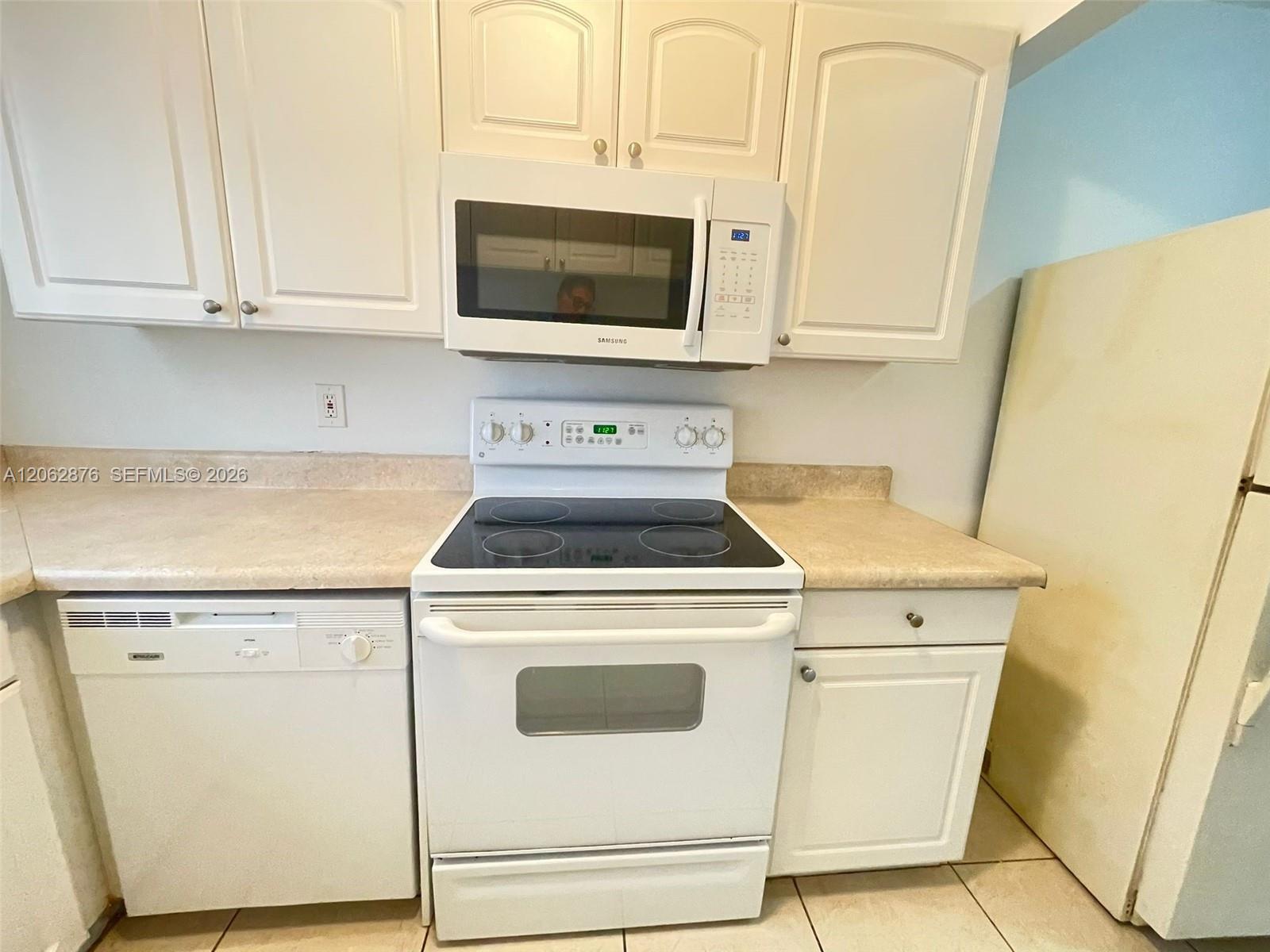 4951 Wedgewood Way # 6, West Palm Beach FL 33417 photo 5