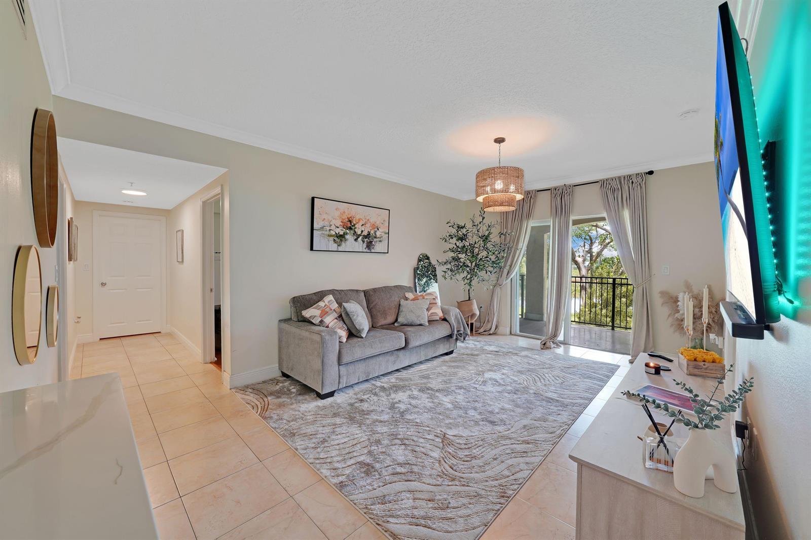 231 SW 116TH Avenue # 19208, Pembroke Pines FL 33025 photo 2