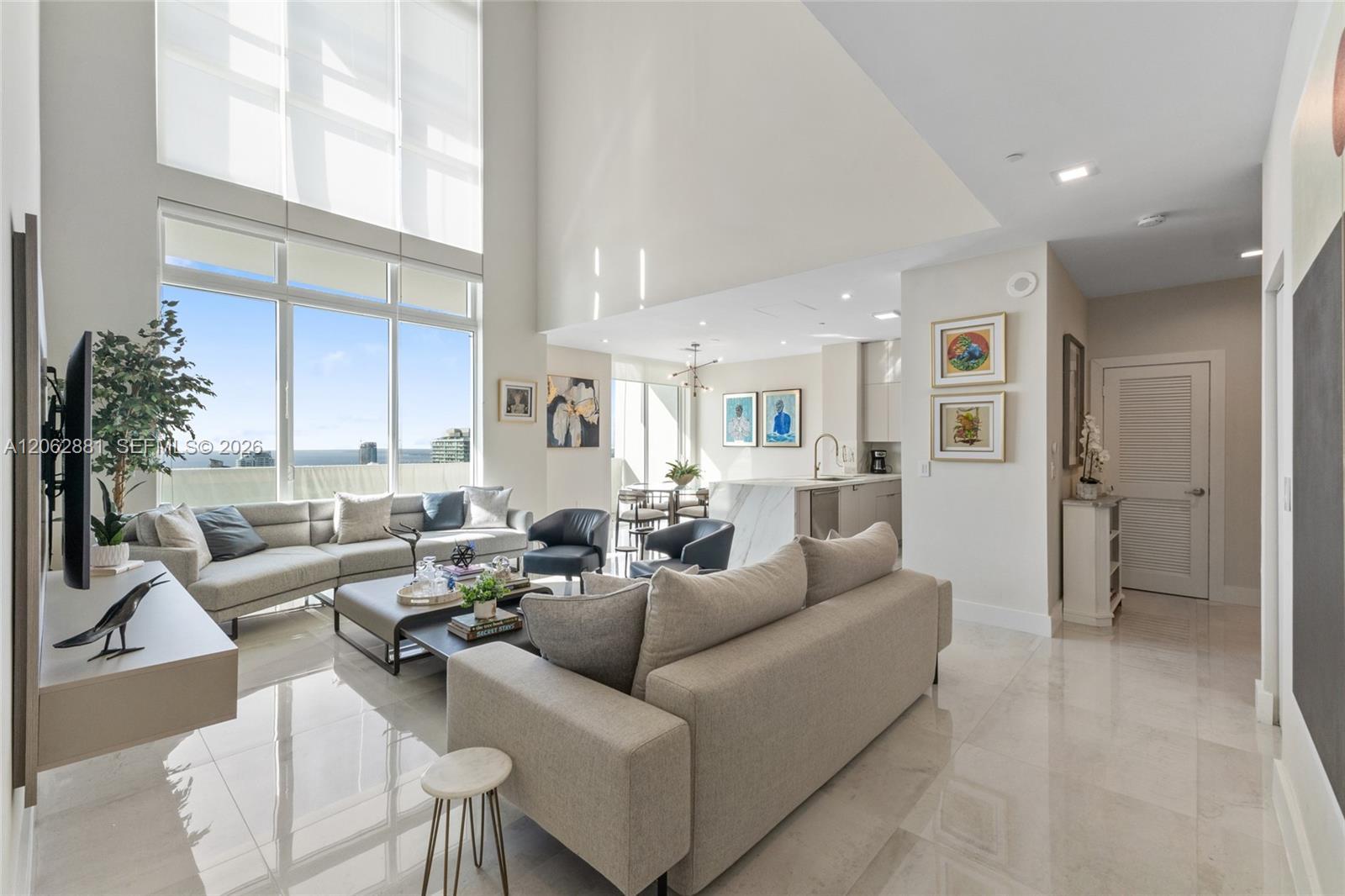 950 Brickell Bay Dr # 5507, Miami FL 33131 photo 5