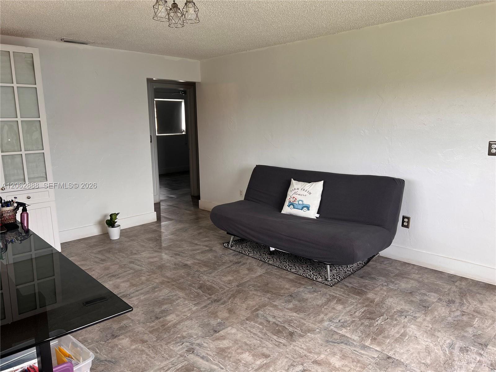 12510 W Golf Dr, Miami FL 33167 photo 4