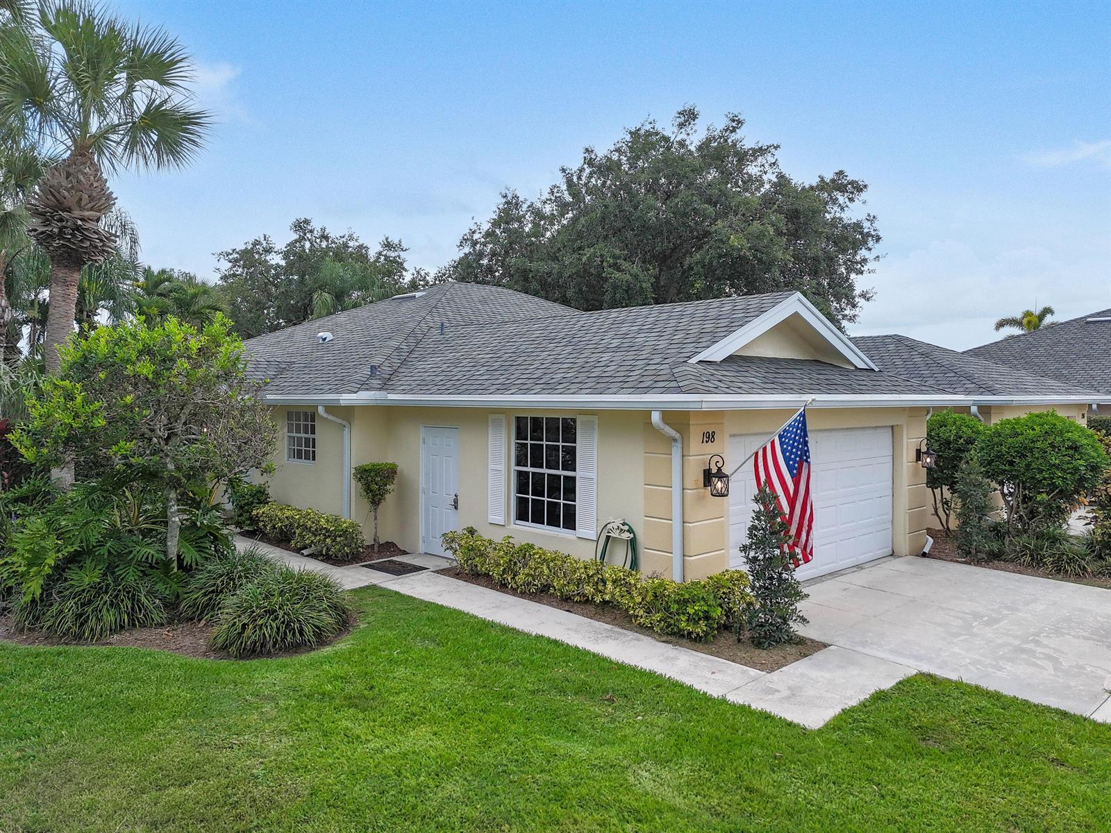 198 Brier Circle, Jupiter FL 33458