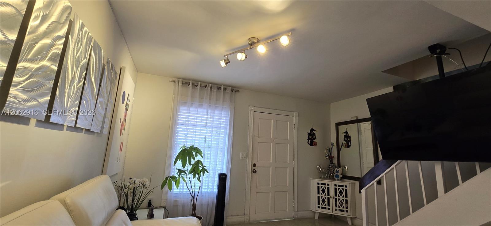 1345 W 41st St # 6, Hialeah FL 33012 photo 3