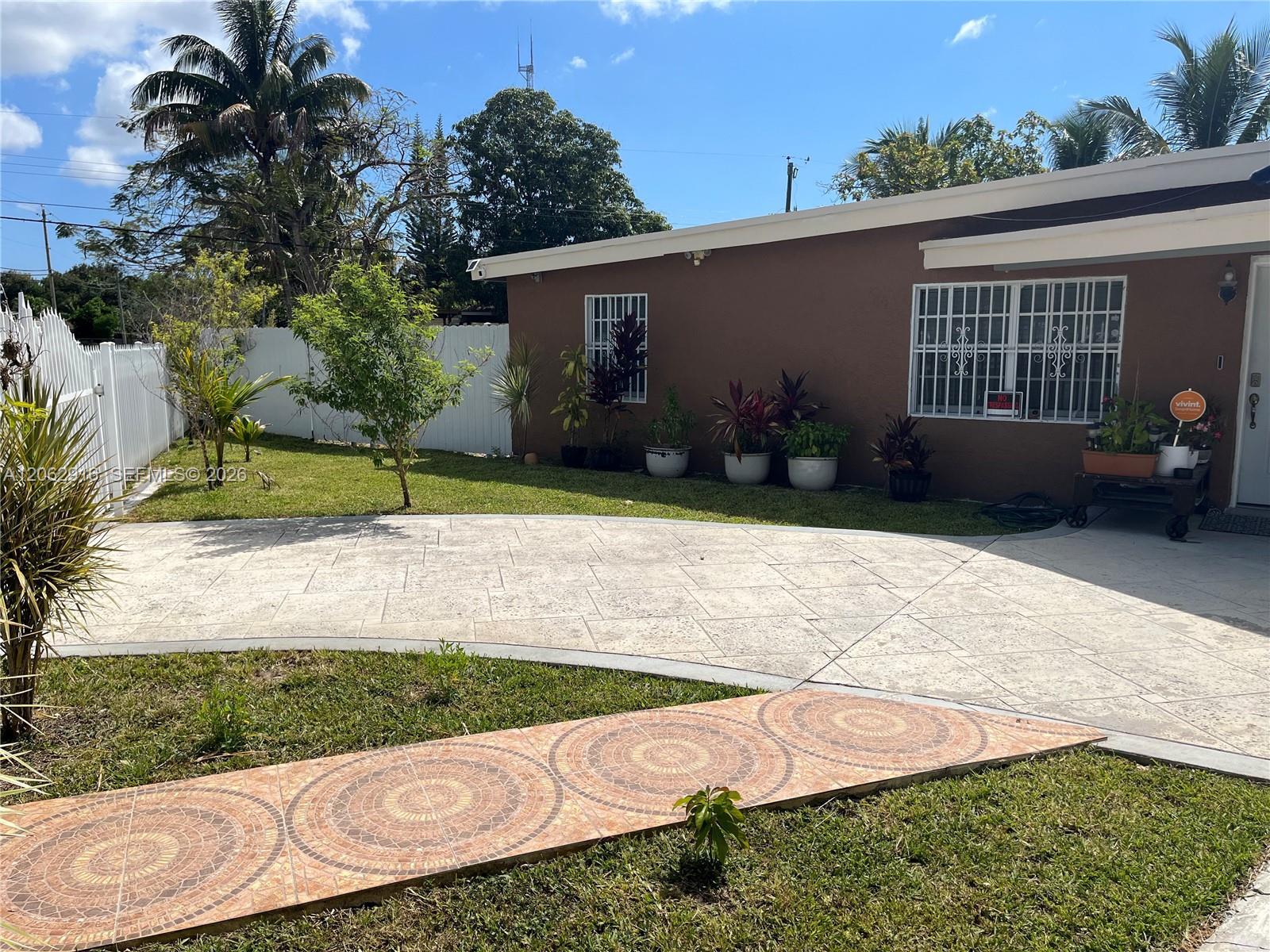 101 Miami Gardens Rd # 101, West Park FL 33023 photo 3