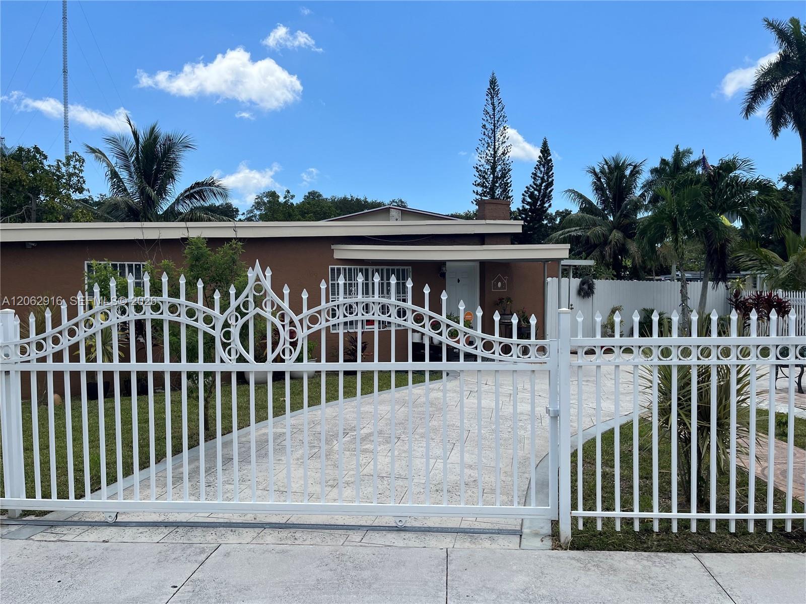 101 Miami Gardens Rd # 101, West Park FL 33023 photo 5