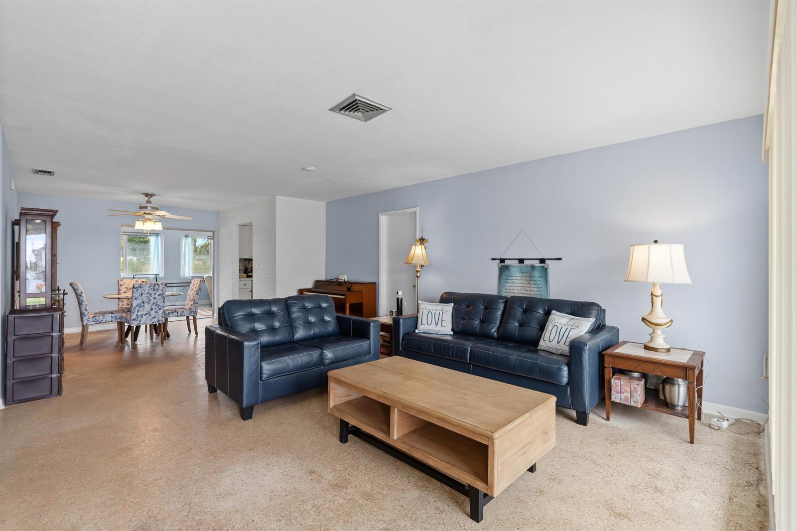 2780 NW 26TH Avenue, Oakland Park FL 33311 photo 5
