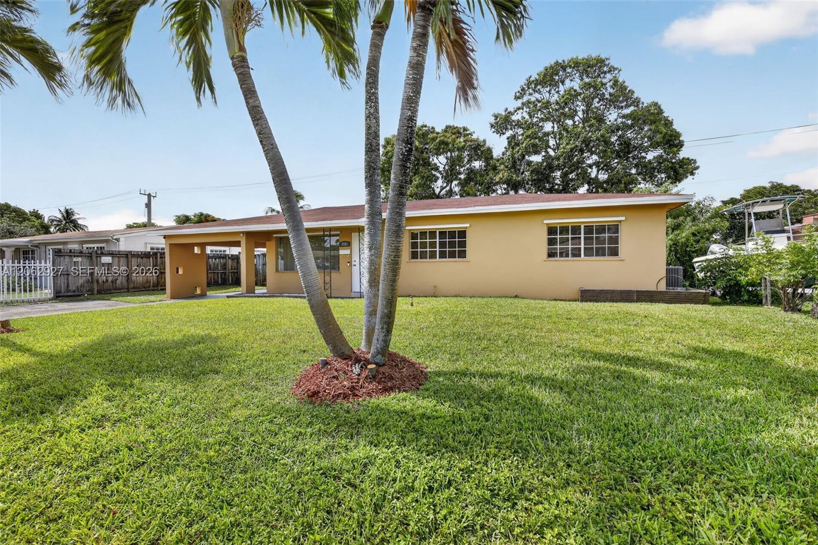3221 Auburn Blvd, Fort Lauderdale FL 33312 photo 3