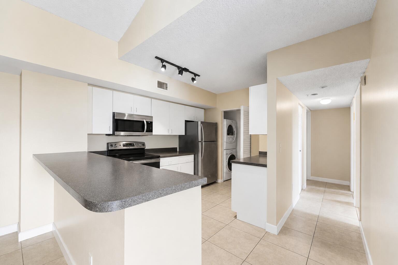 2620 S University Drive # 308, Davie FL 33328 photo 4