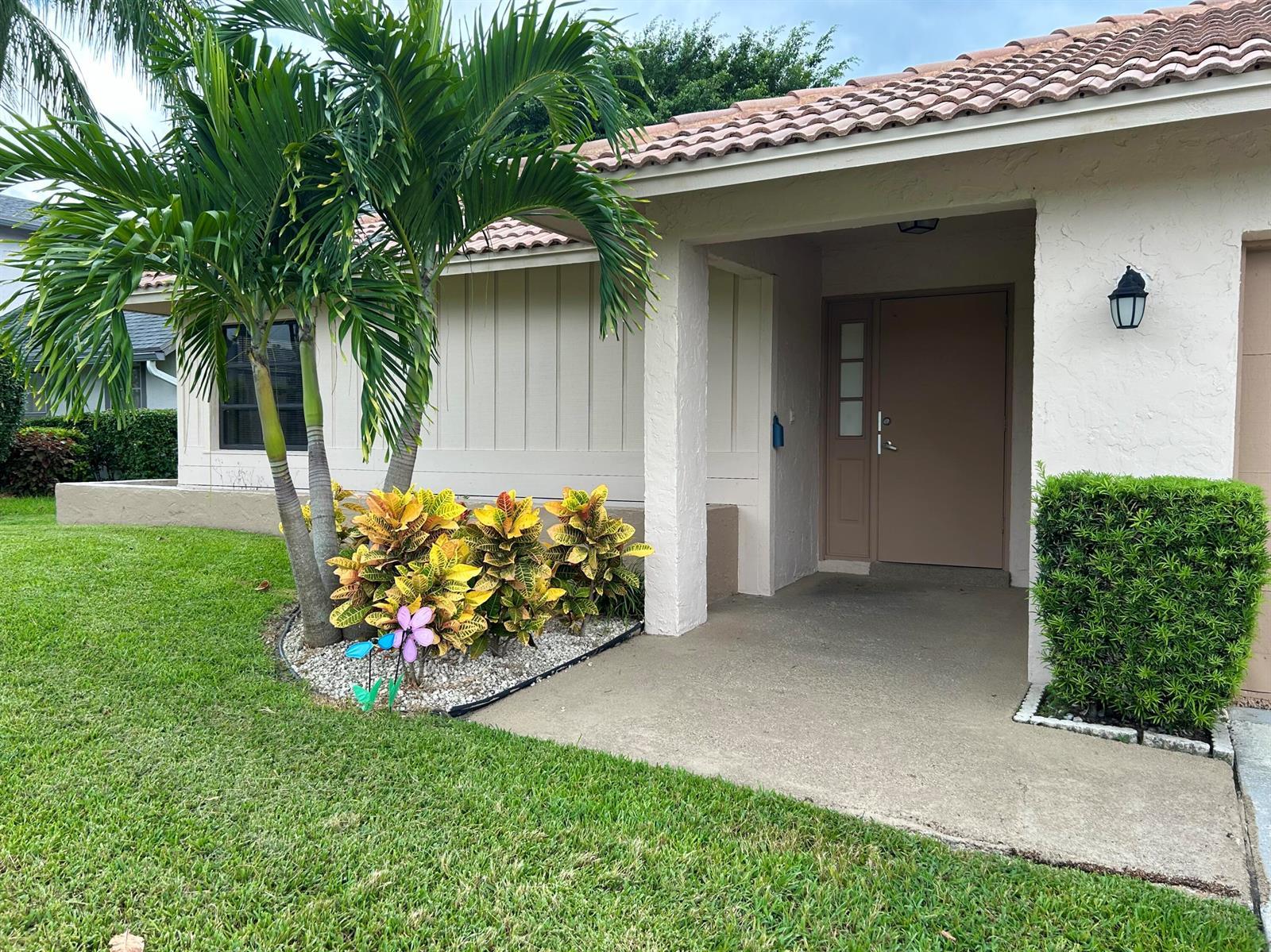 6162 AMBERWOODS Drive, Boca Raton FL 33433 photo 4