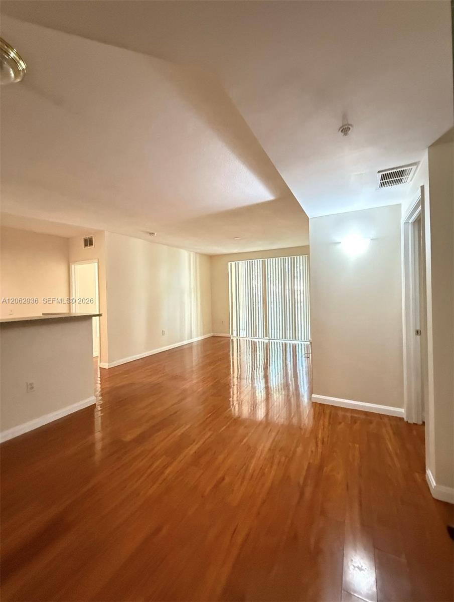 7940 N Nob Hill Rd # 204, Tamarac FL 33321 photo 4