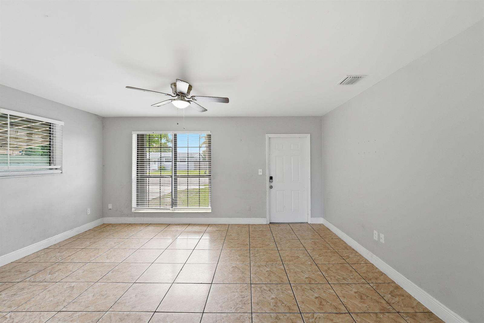 3100 SW 33rd Avenue, West Park FL 33023 photo 2