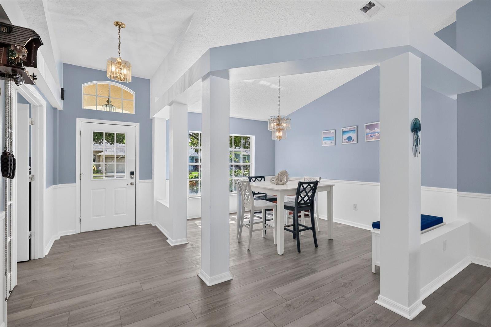 8295 SANDPINE Circle, Port St. Lucie FL 34952 photo 5
