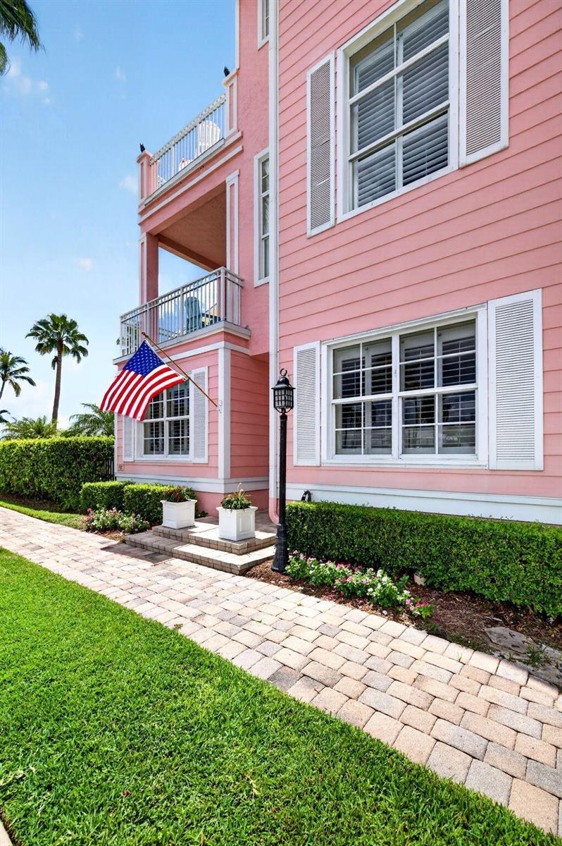 2814 Marina Circle, Lighthouse Point FL 33064 photo 2