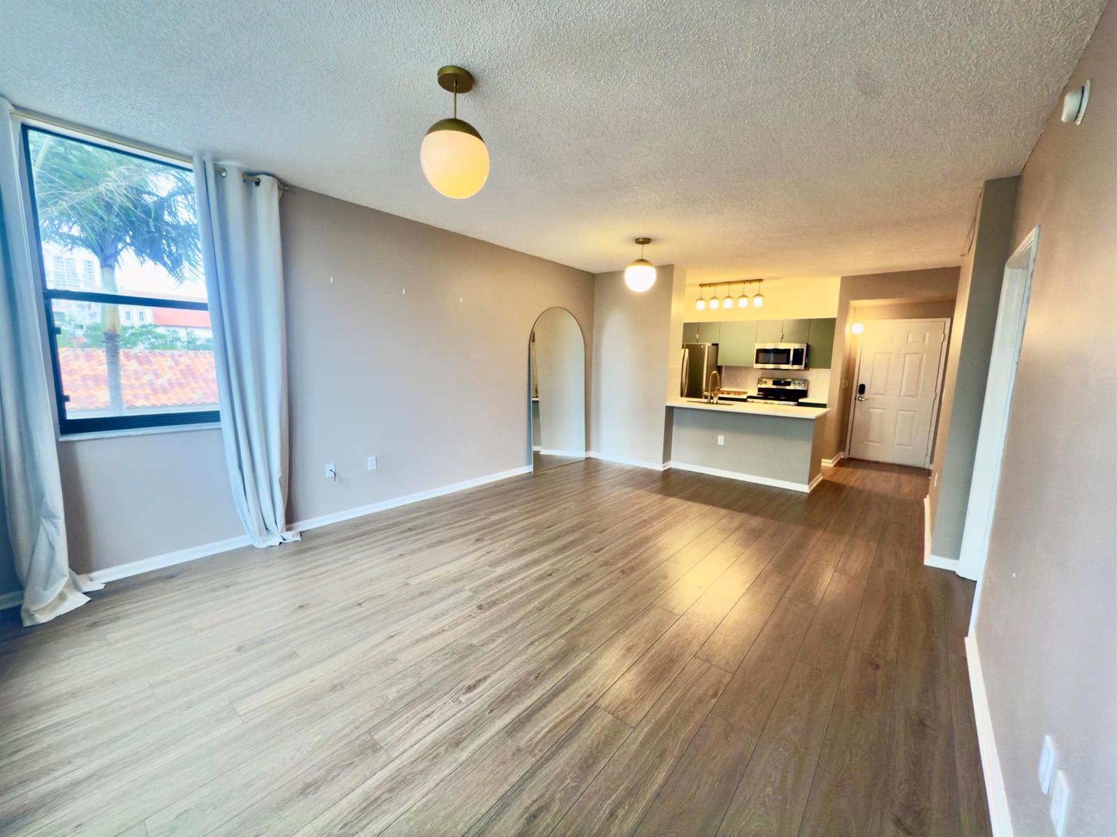 630 S Sapodilla Avenue # 333, West Palm Beach FL 33401 photo 4
