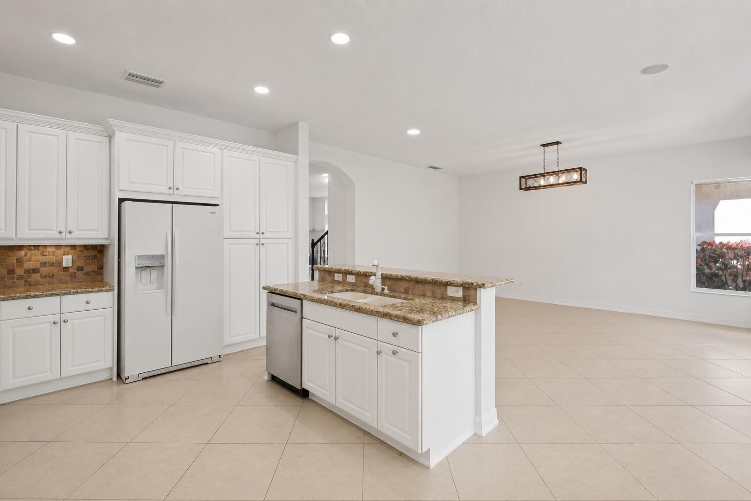 11394 MILLPOND GREENS Drive, Boynton Beach FL 33473 photo 5