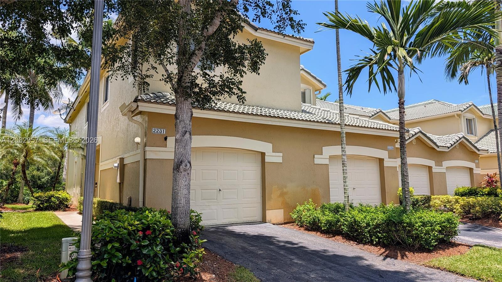 2231 N Cordoba Bnd, Weston FL 33327 photo 3