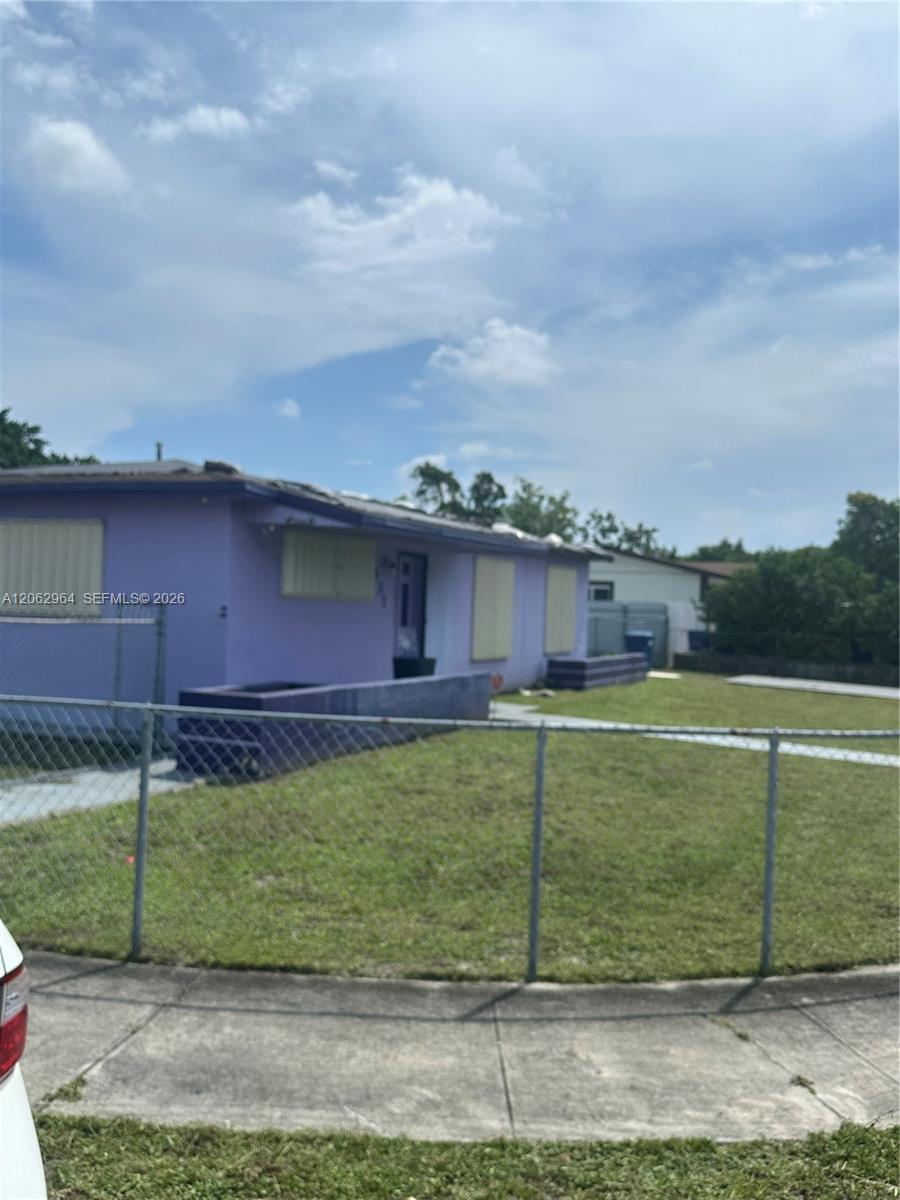 3431 NW 194th Ter, Miami Gardens FL 33056 photo 2