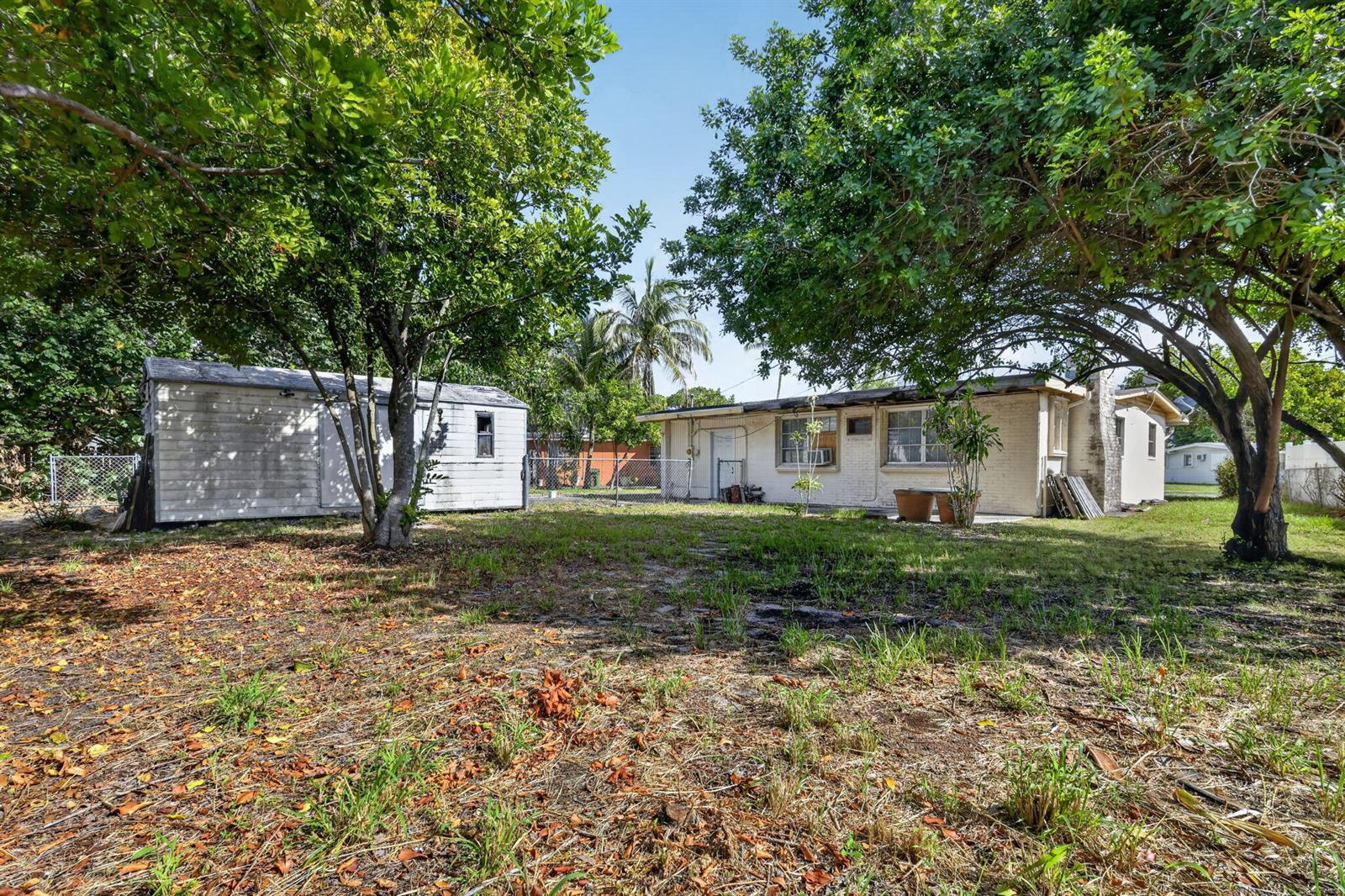189 Morgans Way, Palm Springs FL 33461 photo 4