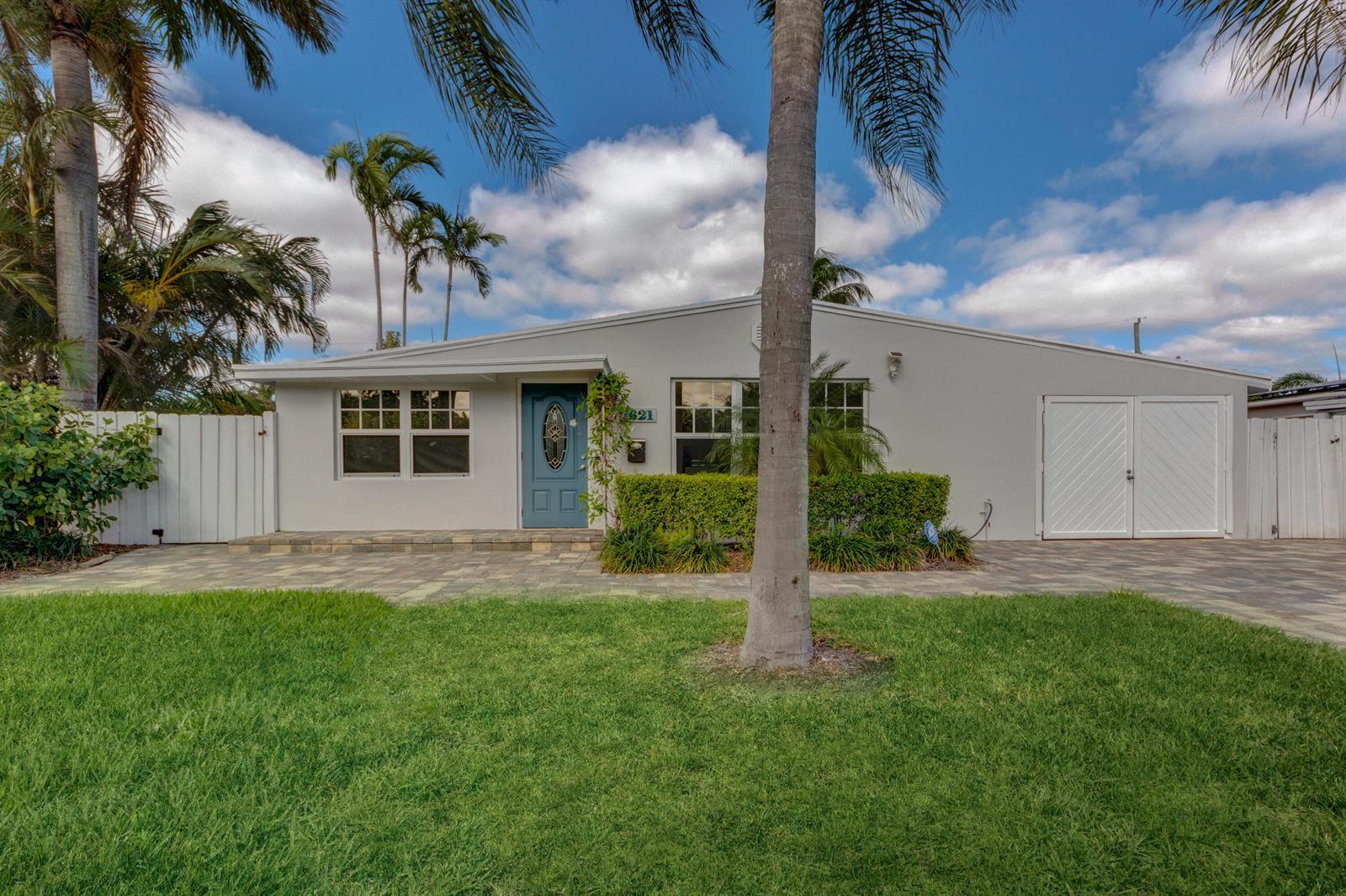 1621 NE 17TH Way, Fort Lauderdale FL 33305 photo 3