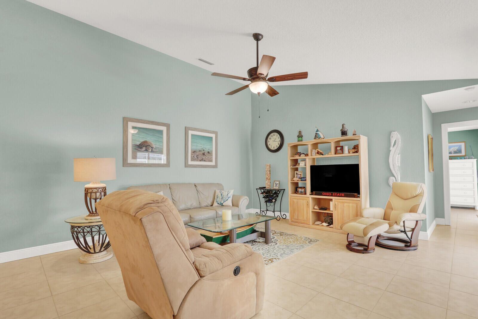 1904 APPLETON Court, Palm Beach Gardens FL 33403 photo 4