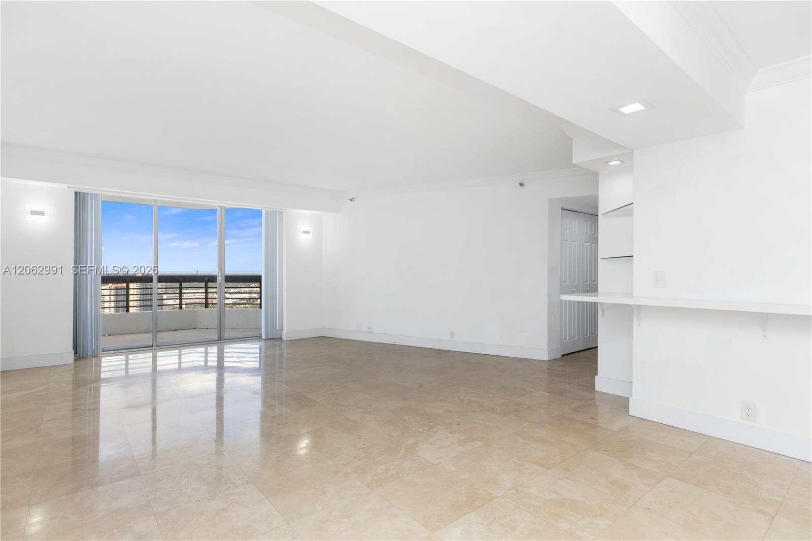 3500 Mystic Pointe Dr # 3702, Aventura FL 33180 photo 5