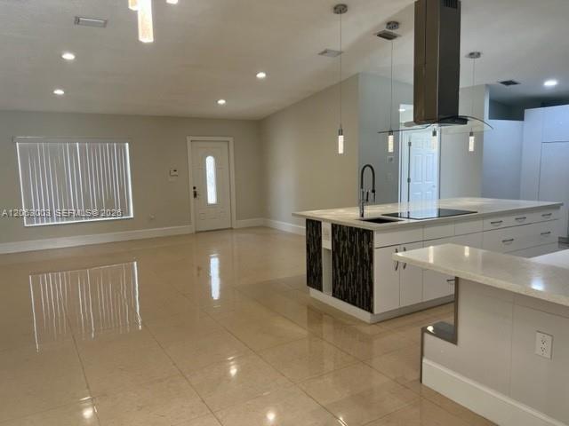 9845 NW 25th Ter, Doral FL 33172 photo 5