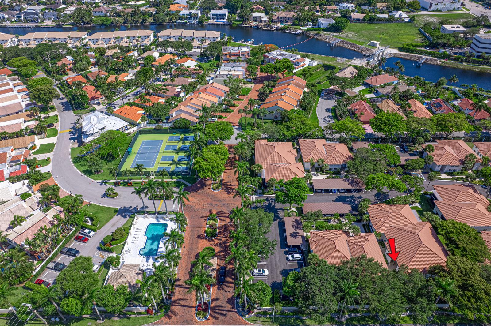 85 PELICAN POINTE Drive # 203, Delray Beach FL 33483 photo 4