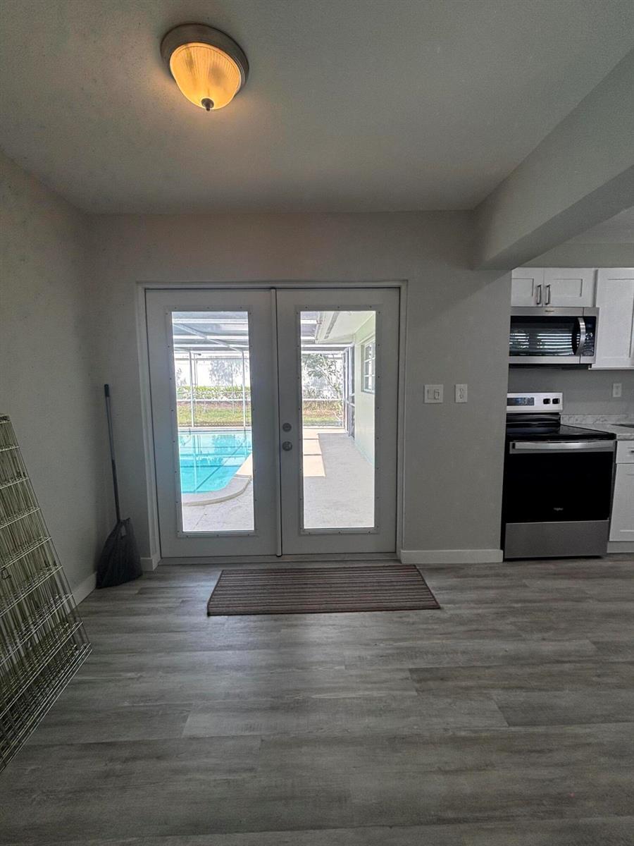 9109 BAMBOO Drive, Palm Beach Gardens FL 33410 photo 4