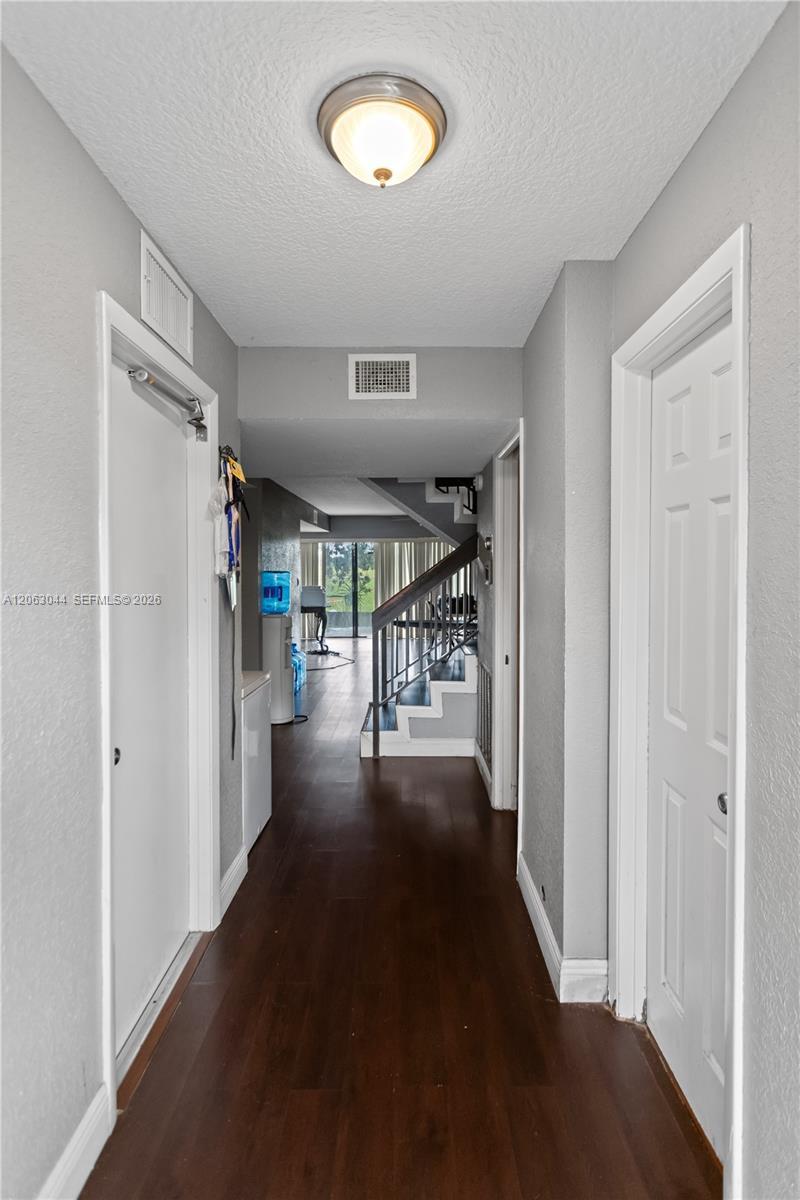 2824 NW 80th Ave, Sunrise FL 33322 photo 3